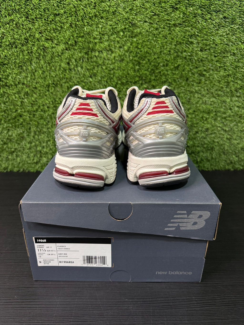 New Balance 1906R Silver Crimson