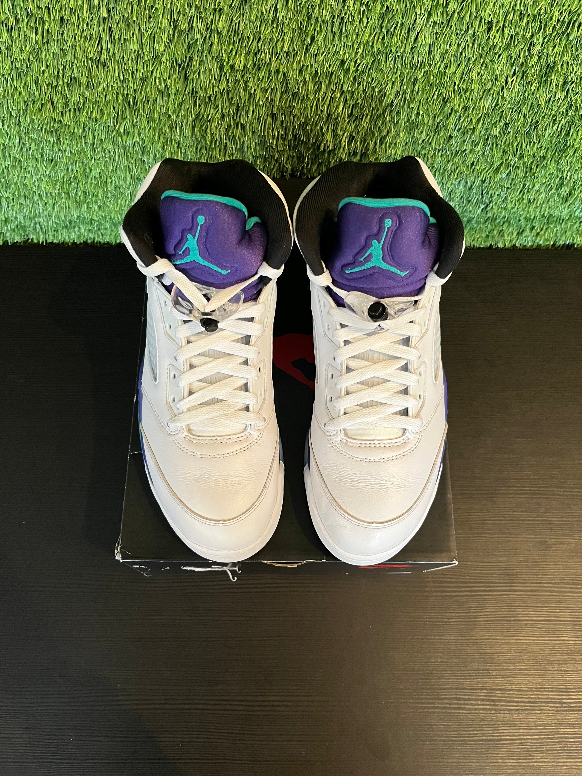 Jordan 5 Retro Grape