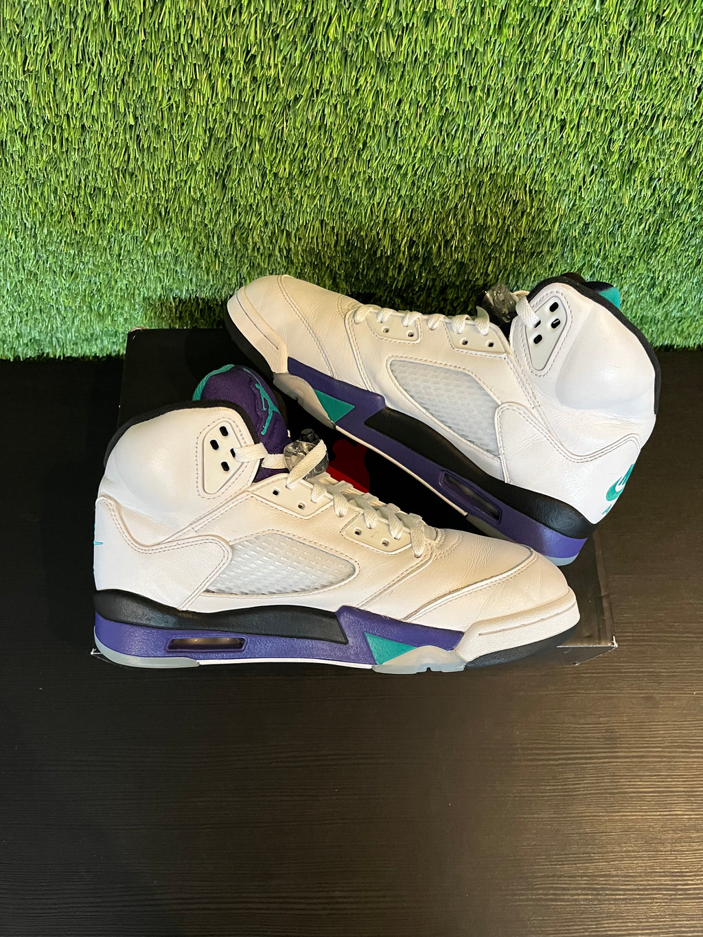 Jordan 5 Retro Grape