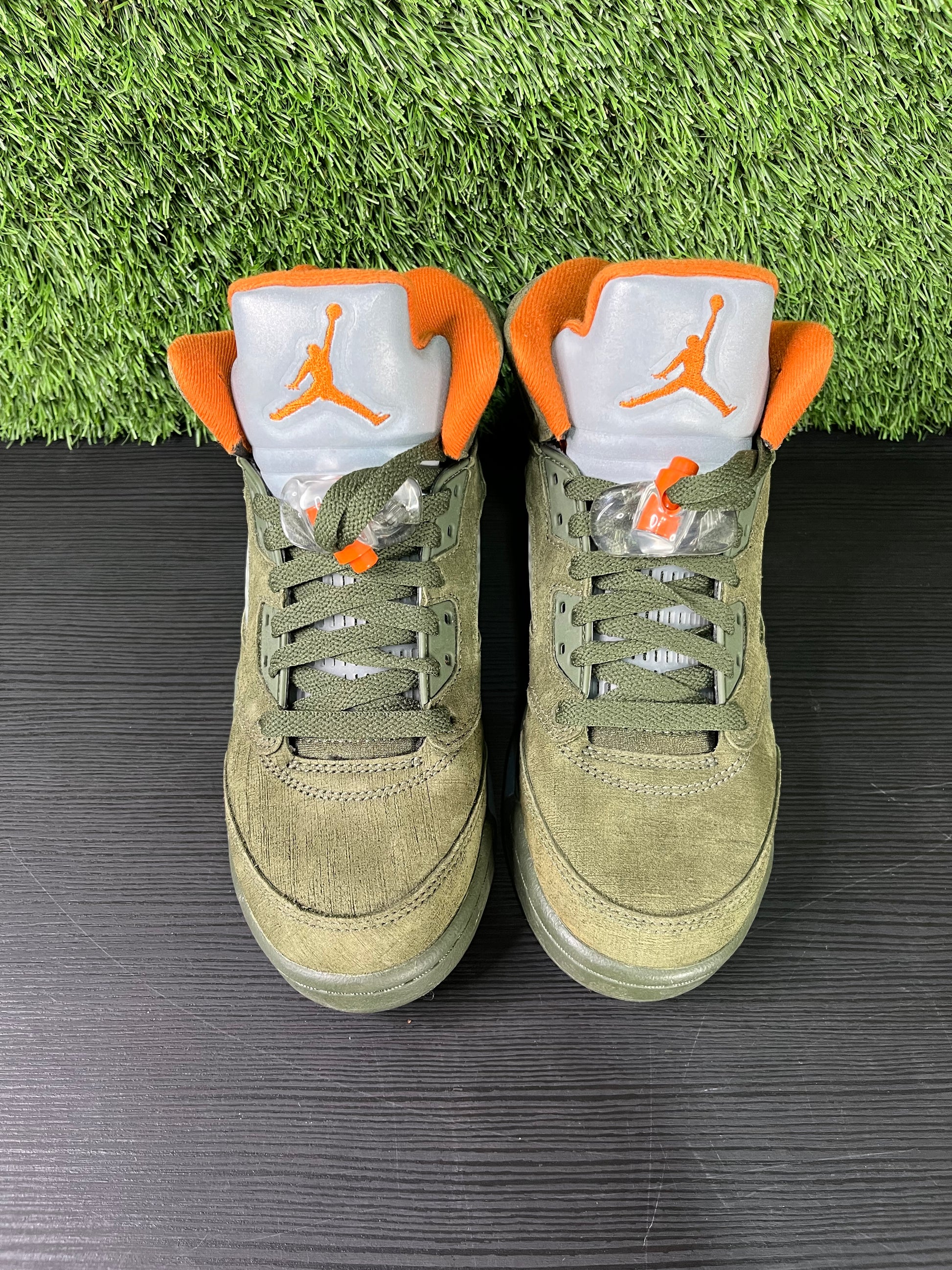 Jordan 5 retro olive