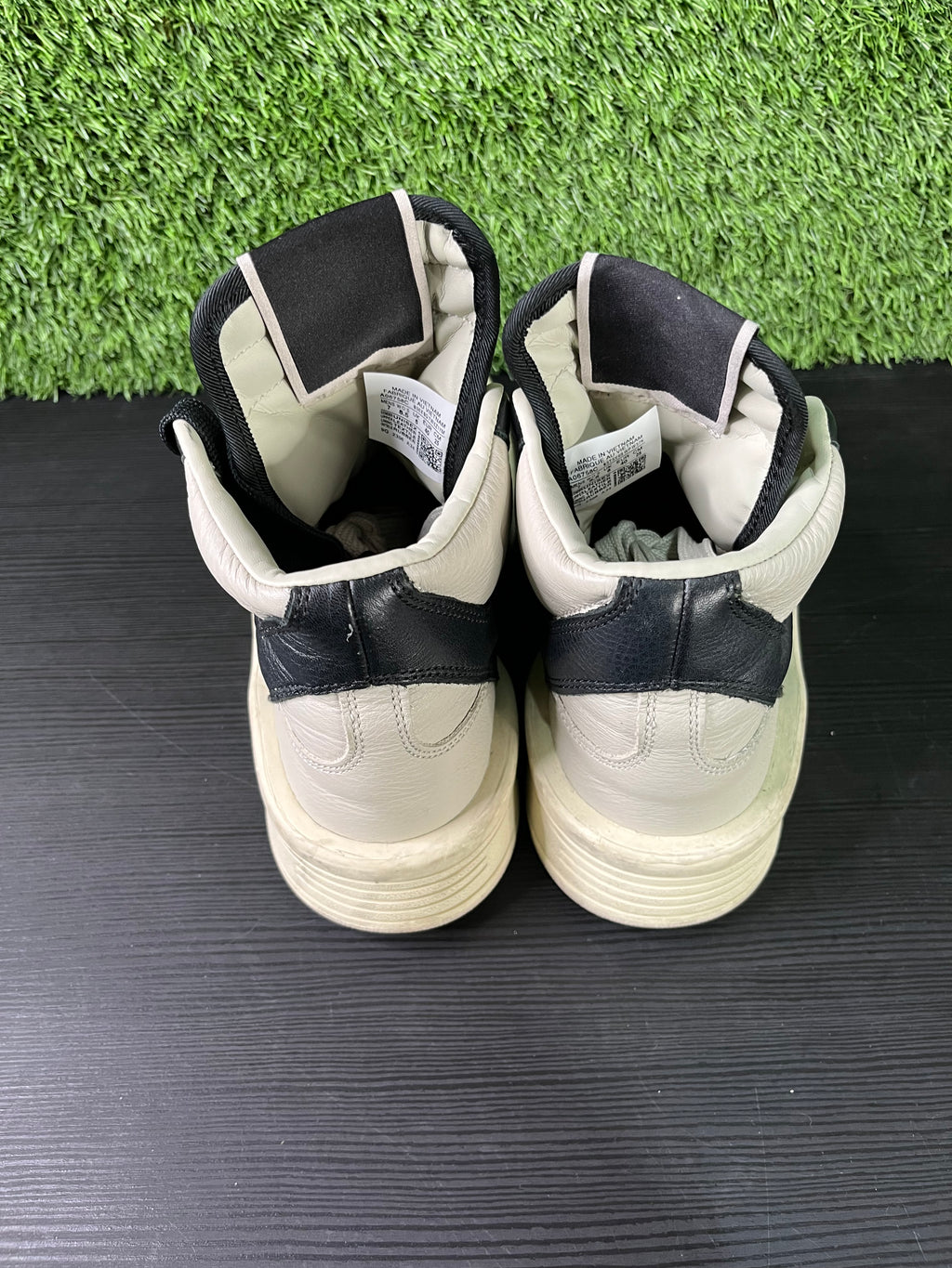 Rick Owens x DRKSHDW TURBOWPN "Oyster Black""