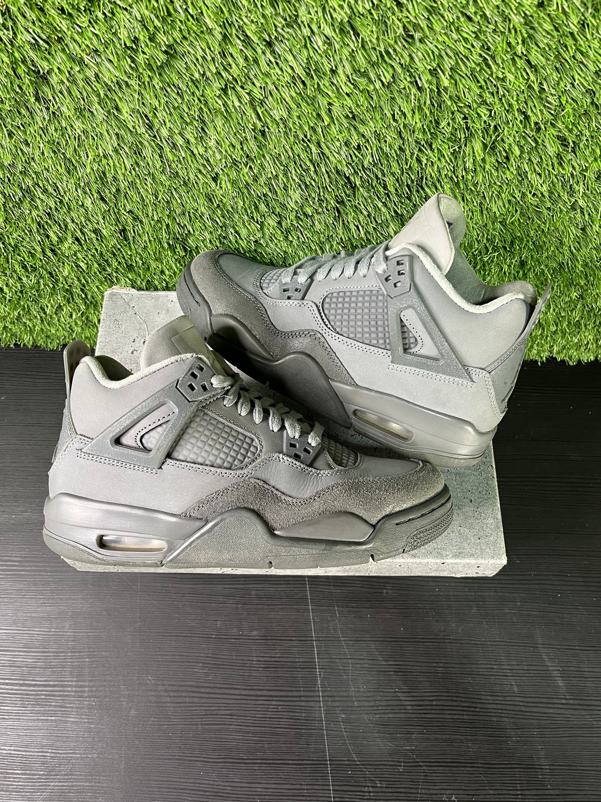 Jordan 4 retro paris wet cement