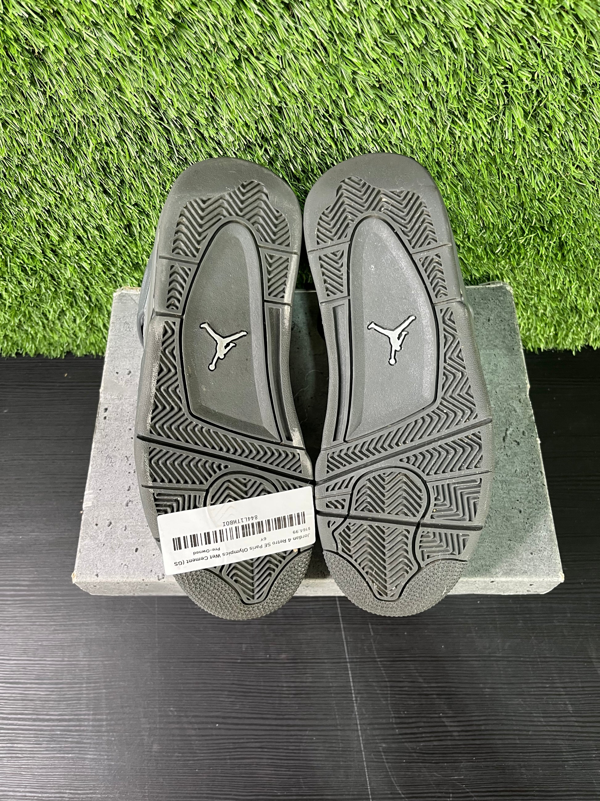 Jordan 4 retro paris wet cement