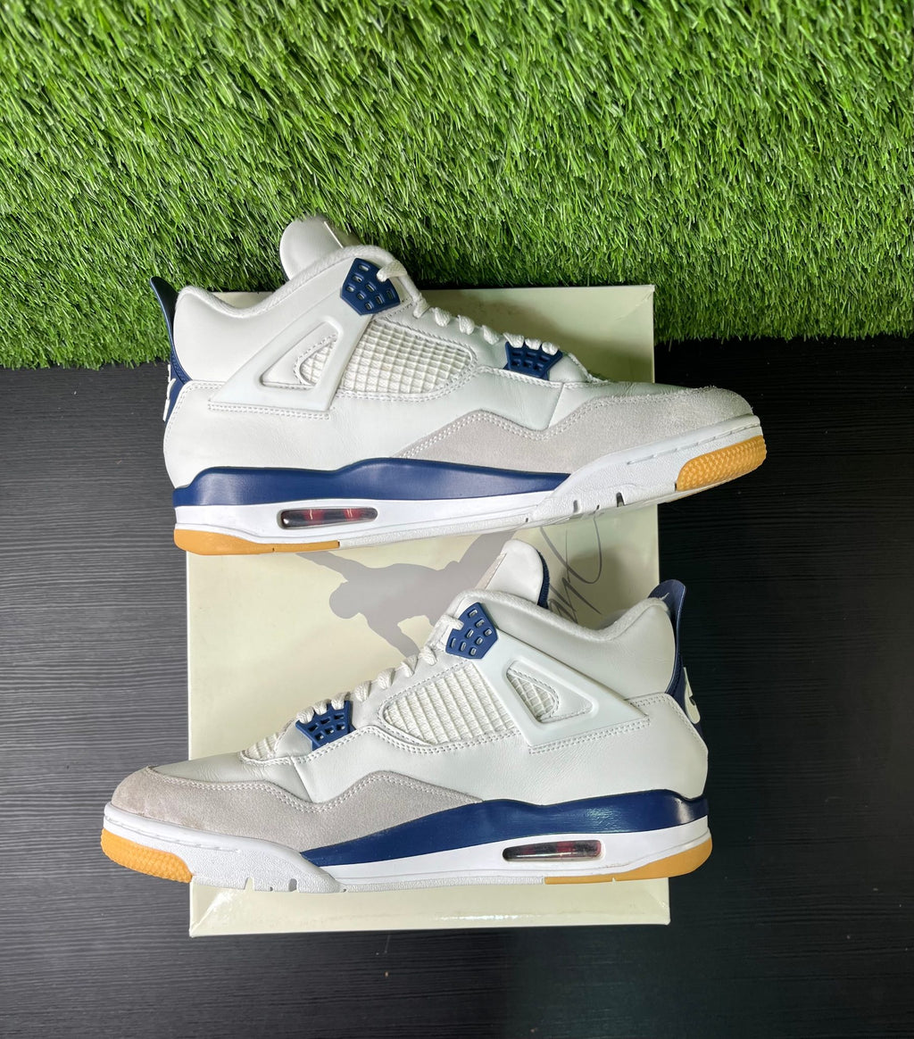 Jordan 4 Retro SB Navy