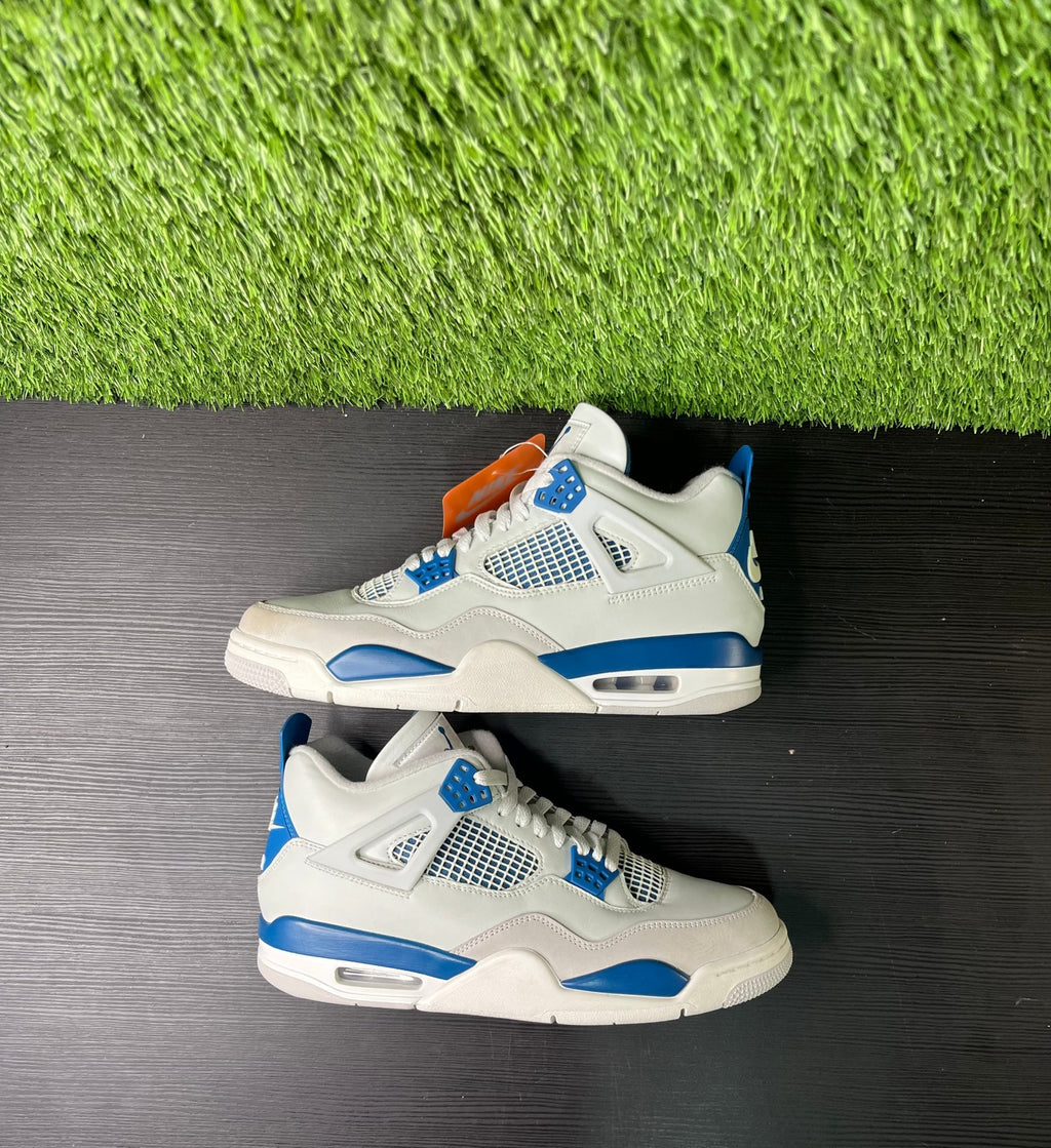 Jordan 4 Retro Military Blue (2024)