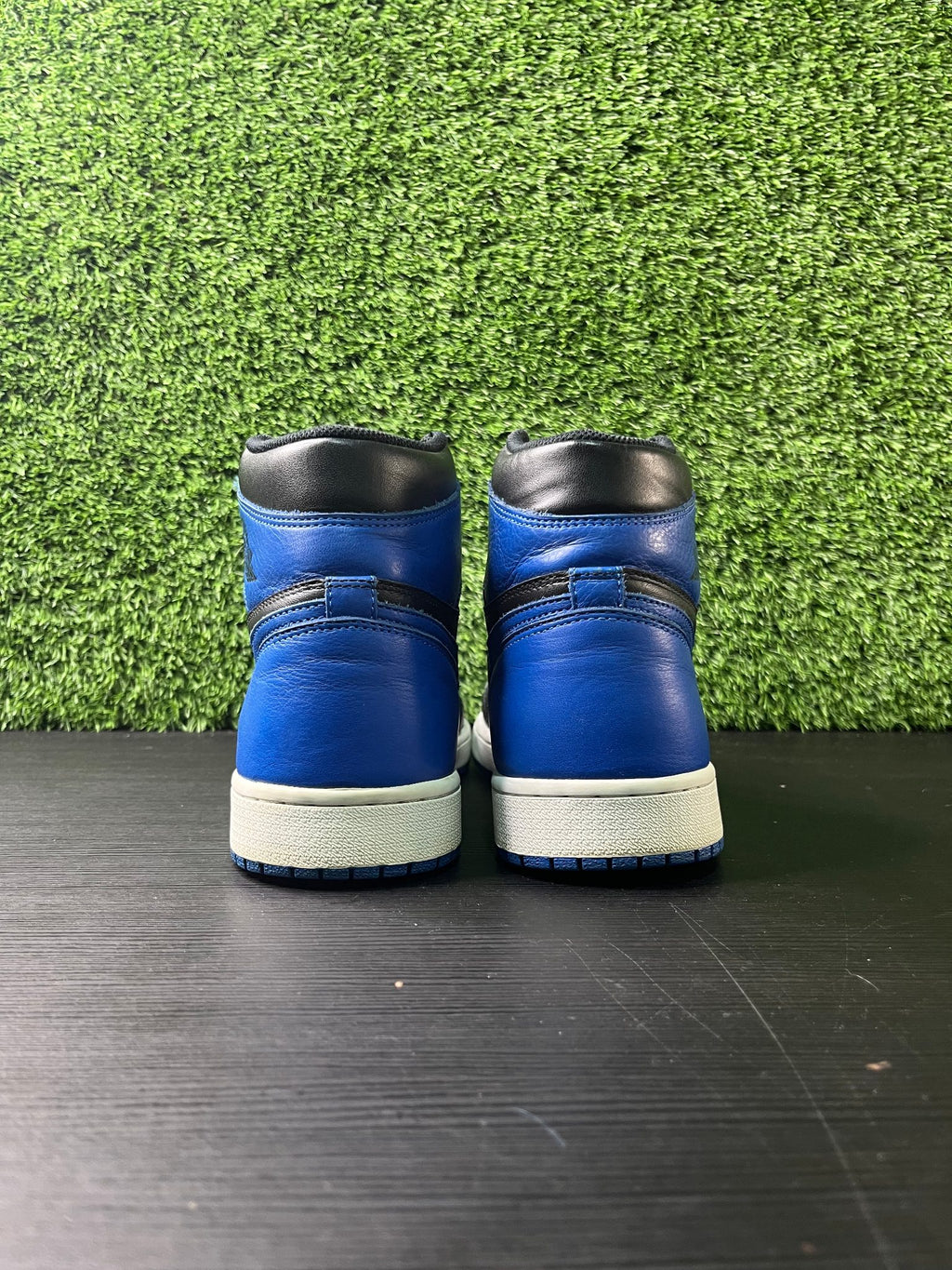 Jordan 1 Retro Royal