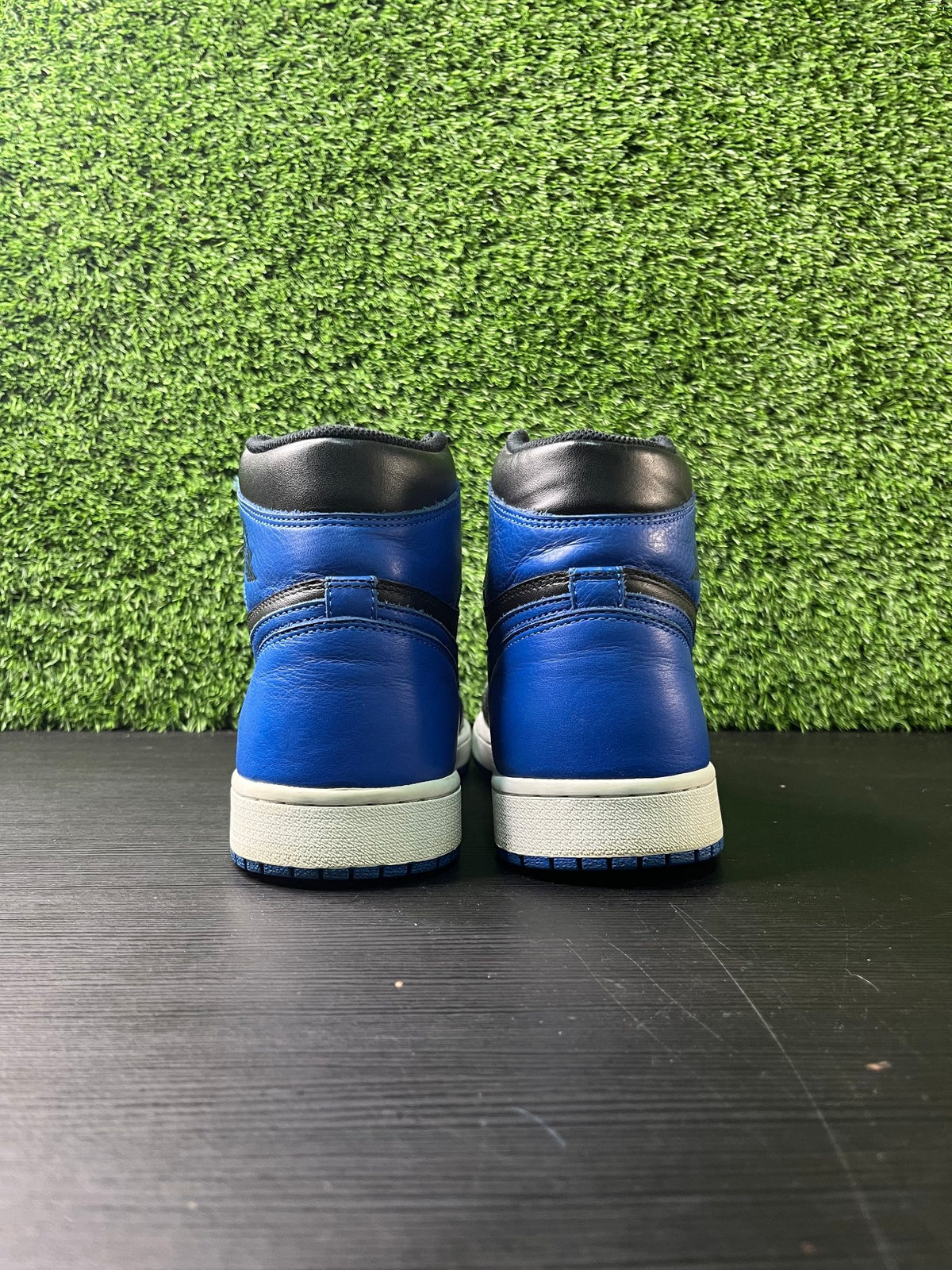 Jordan 1 Retro Royal