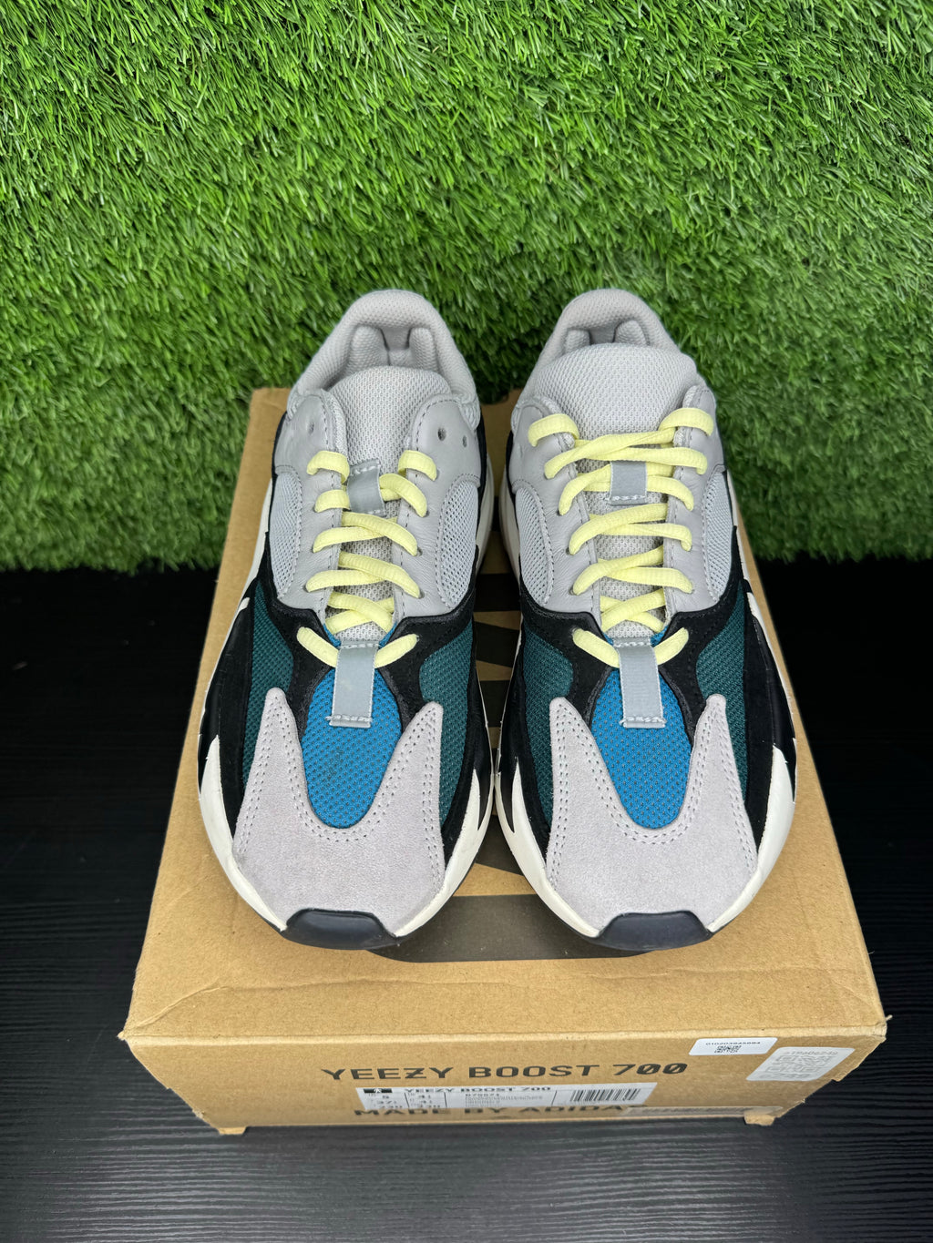 adidas Yeezy Boost 700 Wave Runner (Kids)