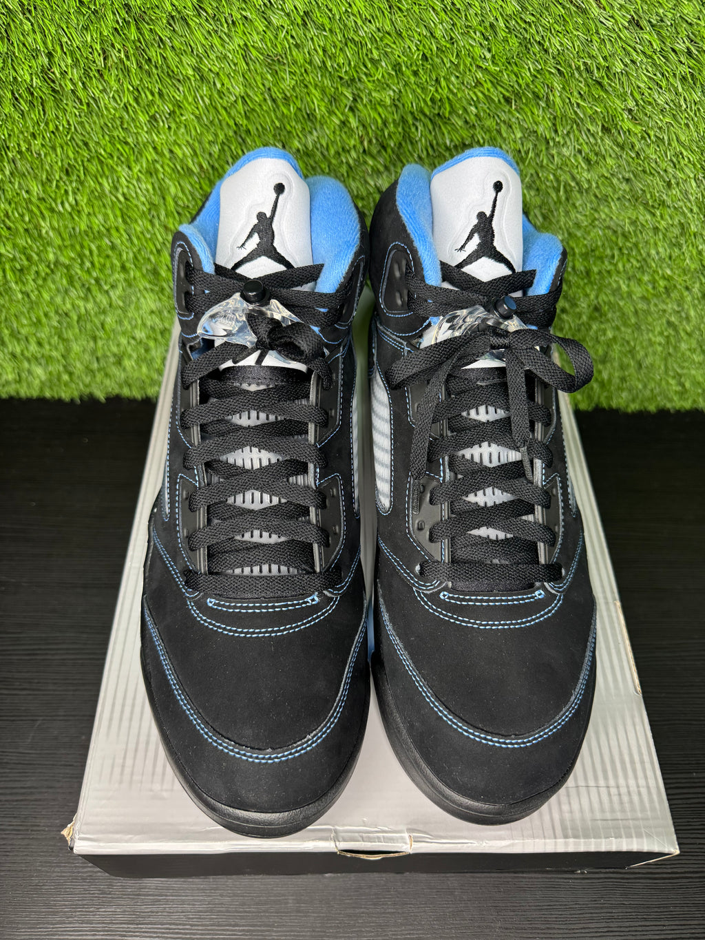 Jordan 5 Black Carolina UNC