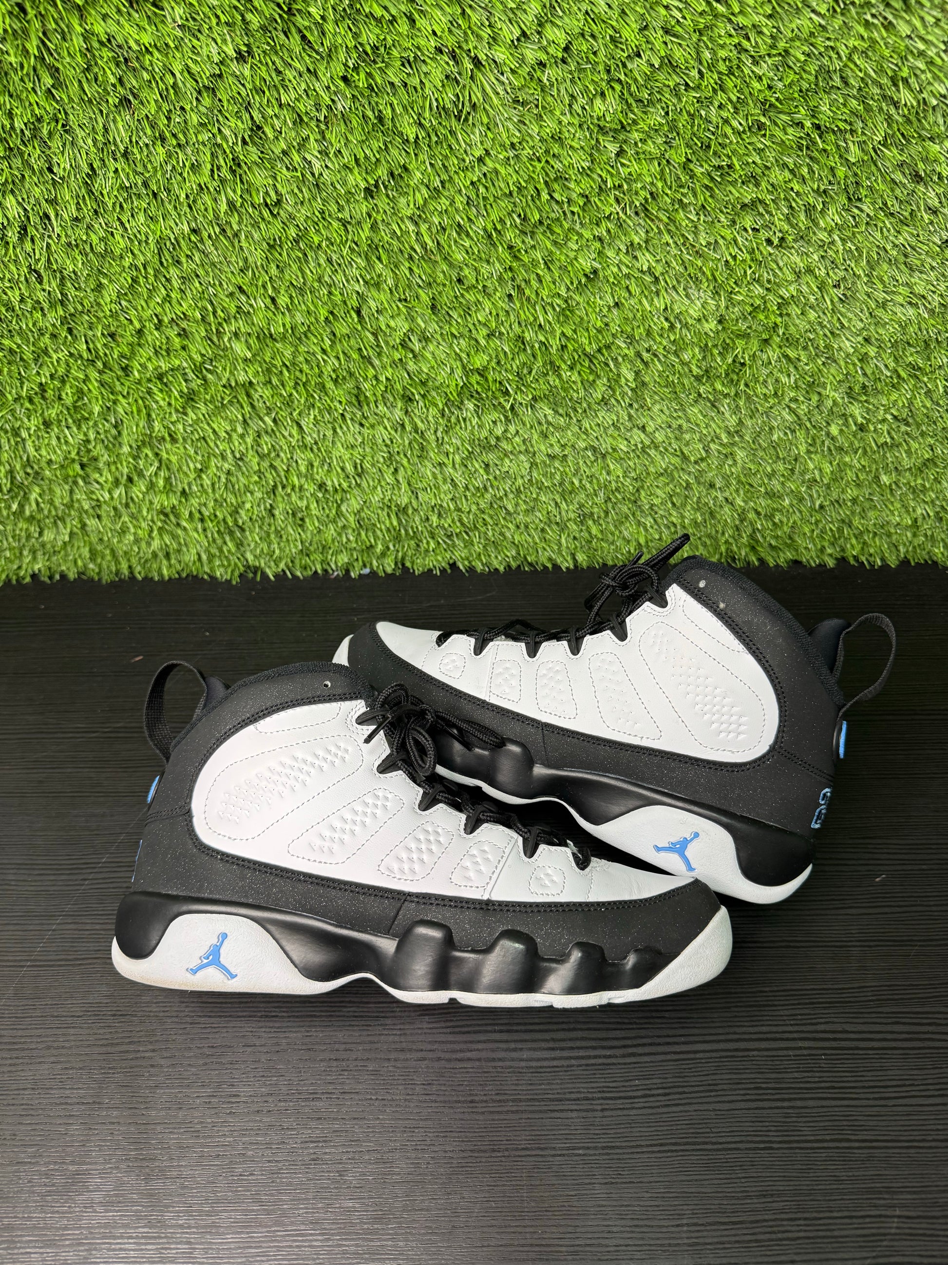 Jordan 9 Retro University Blue (GS)