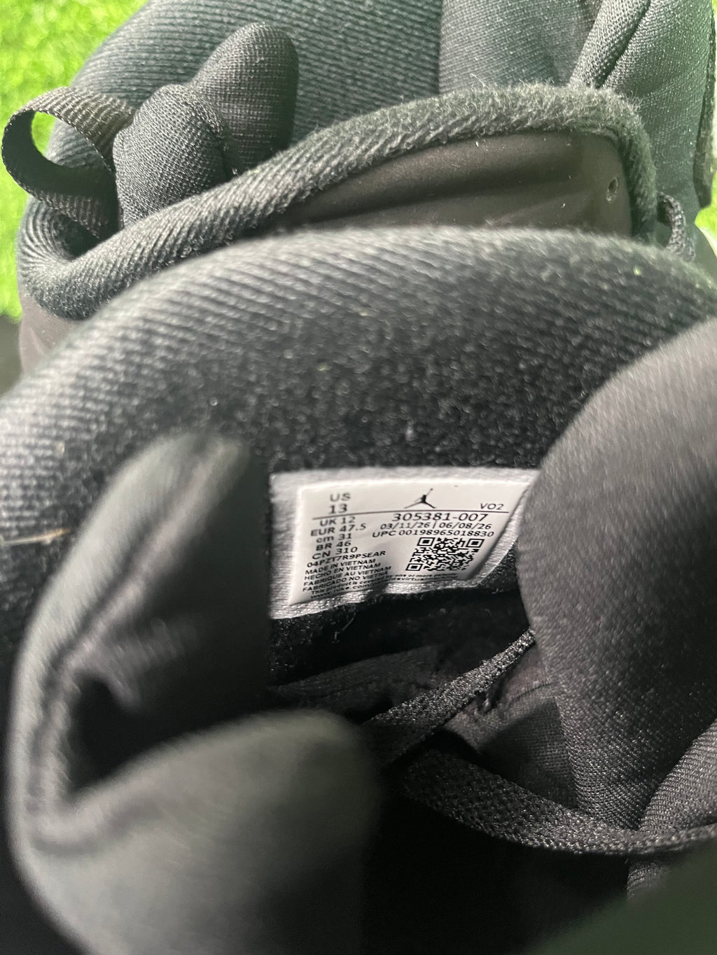 Jordan 8 Retro Chrome (2026)
