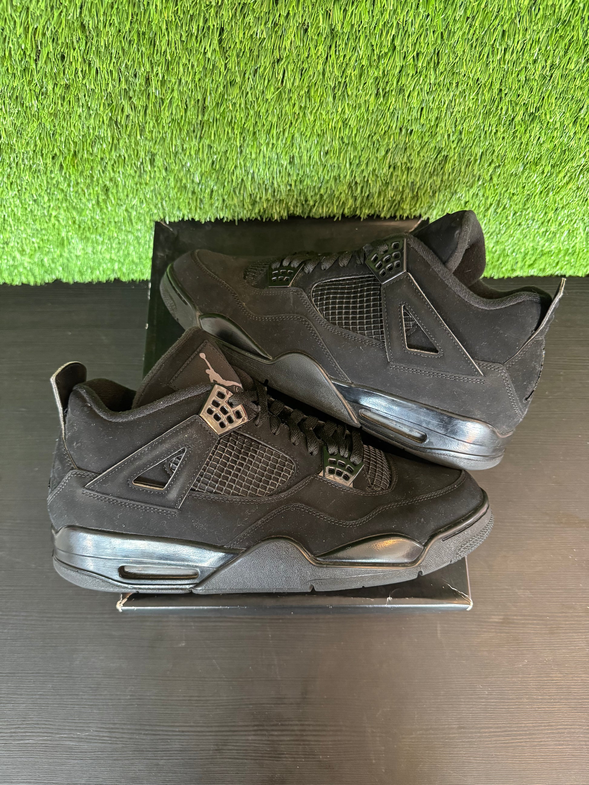Jordan 4 Retro Black Cat (2020)