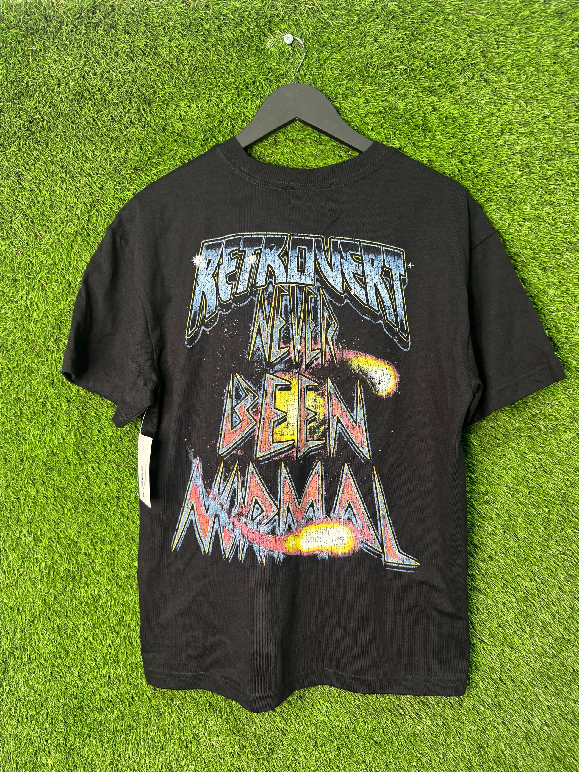 Retrovert never been normal tee (black)