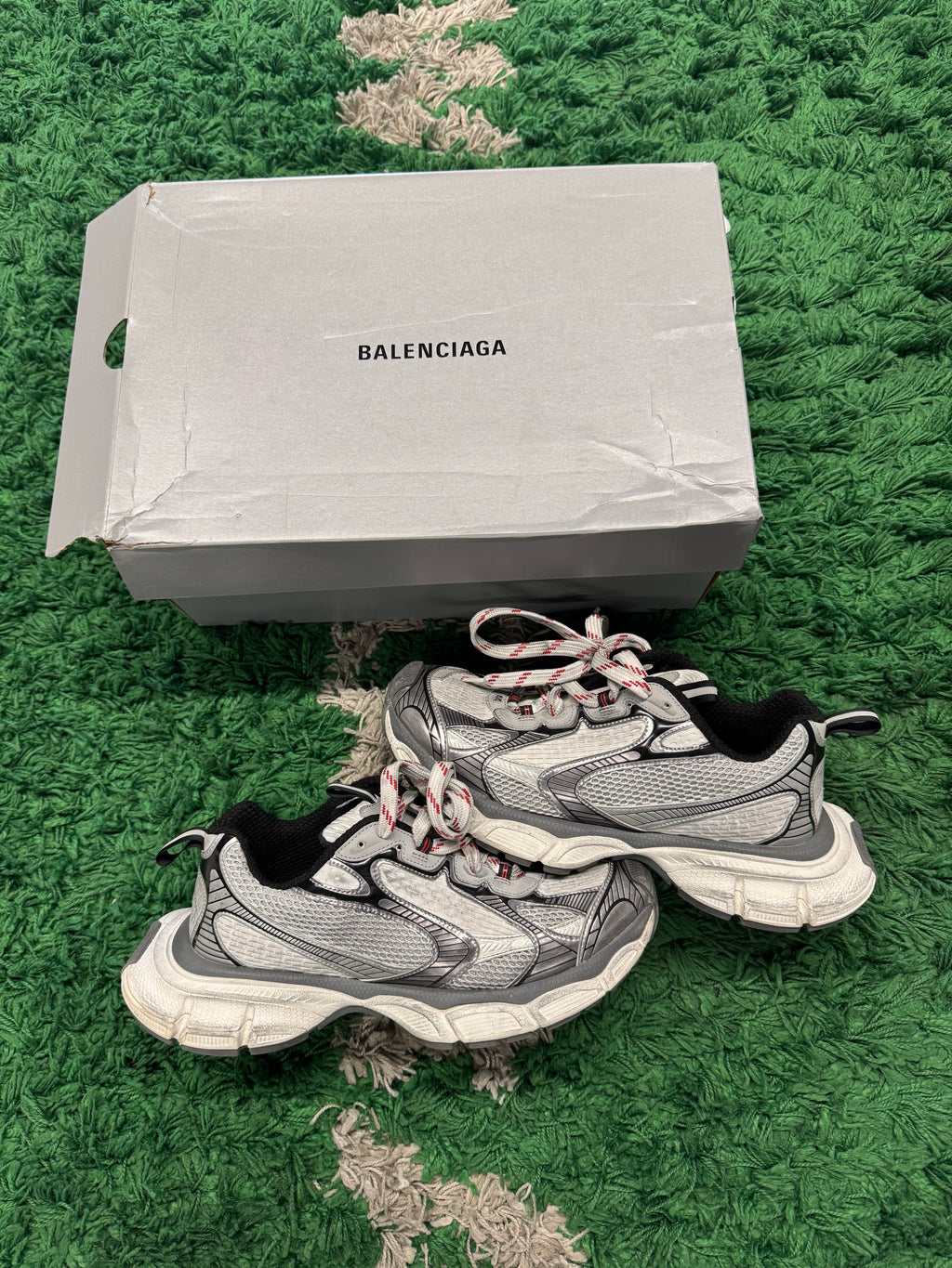 Balenciaga 3XL white|grey|red