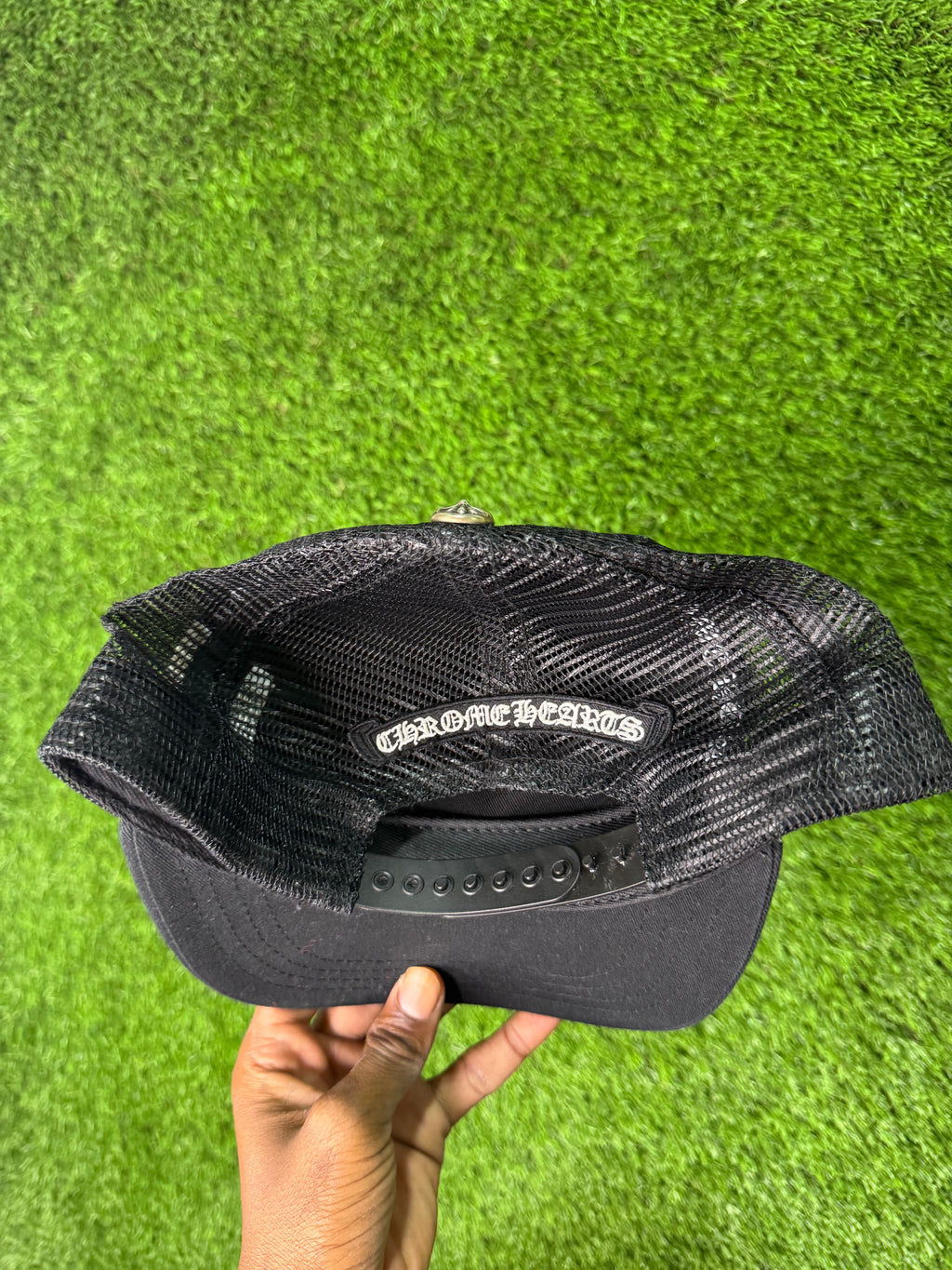 Chrome hearts black eyechart trucker hat