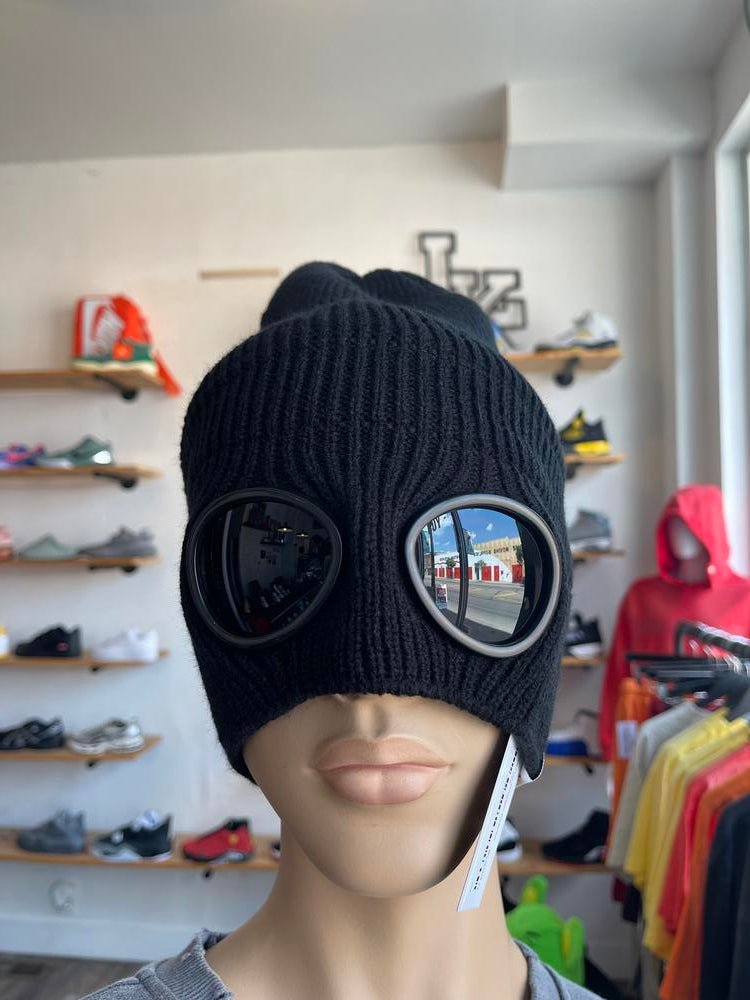 Trendsetter Goggle Beanie