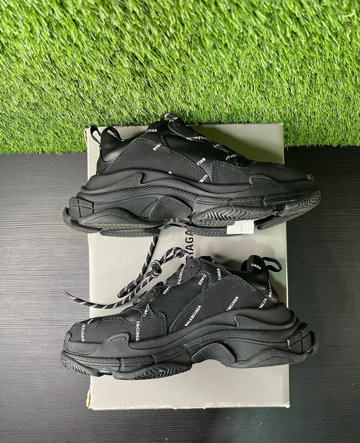 Balenciaga triple s sneaker all over logo