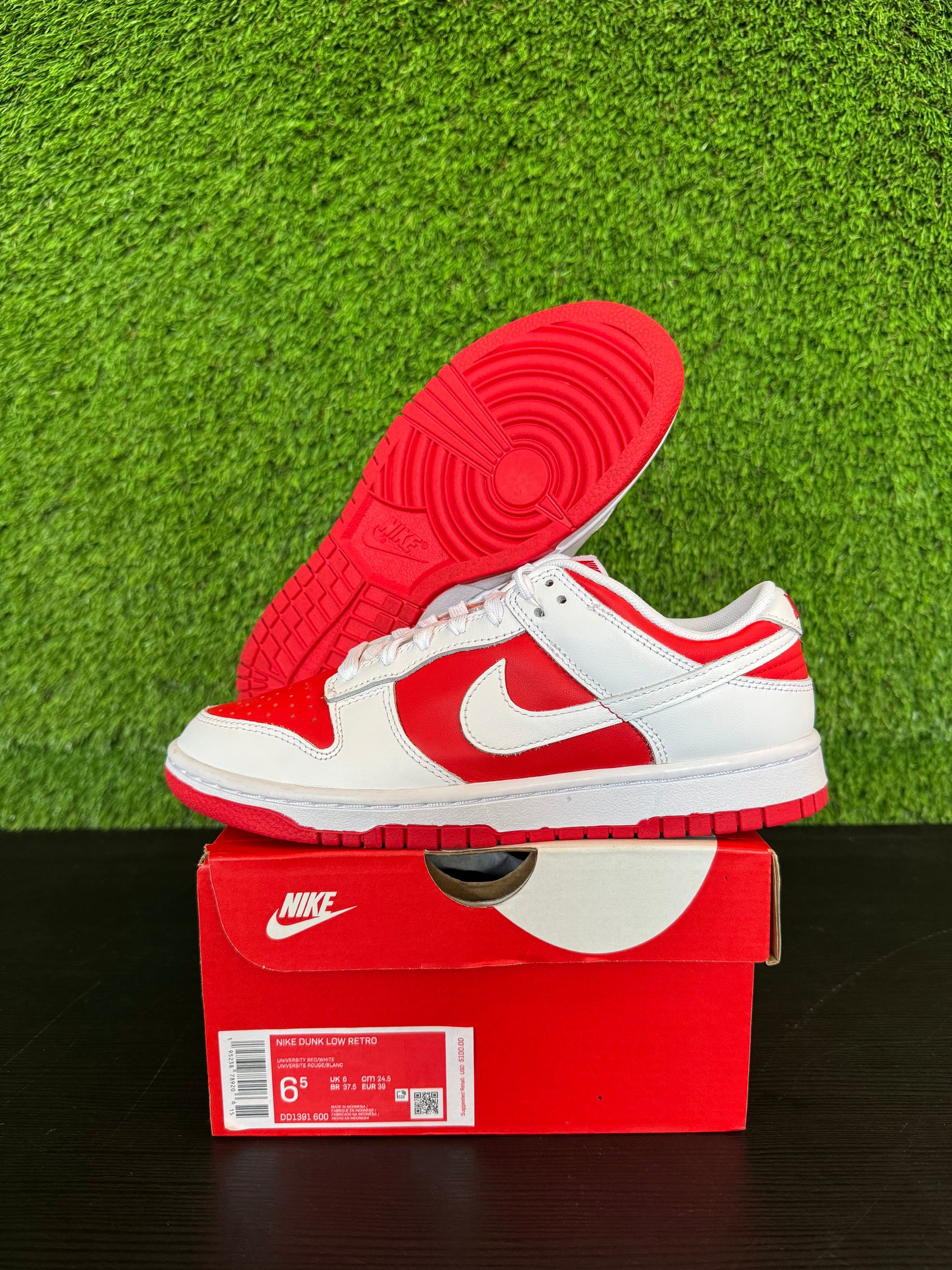 Nike Dunk Low Championship Red