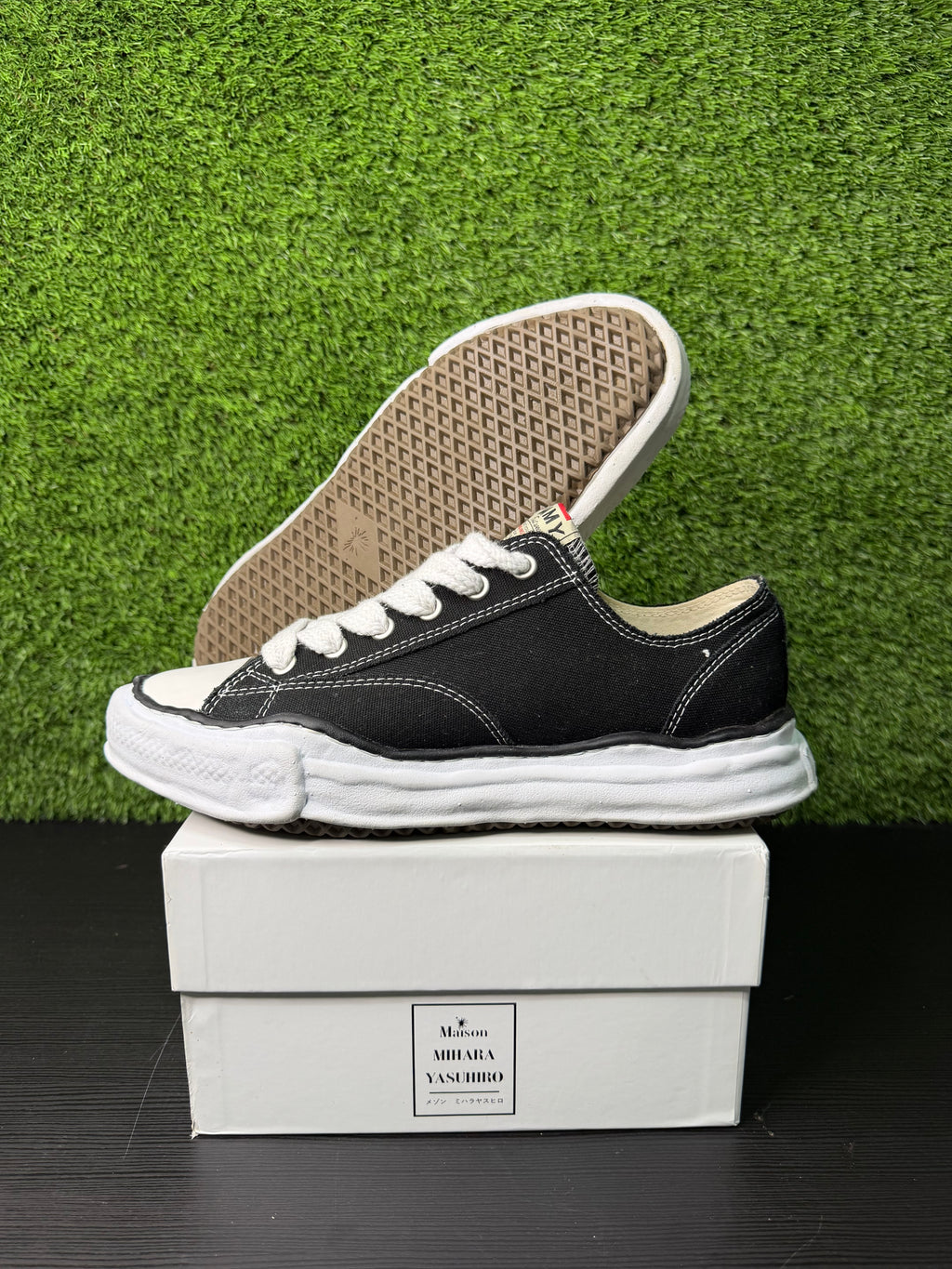 Maison Mihara Yasuhiro Peterson OG Sole Canvas Low Black