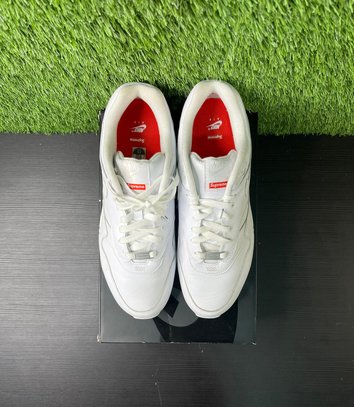Nike Air Max 1 '87 SP Supreme Triple White