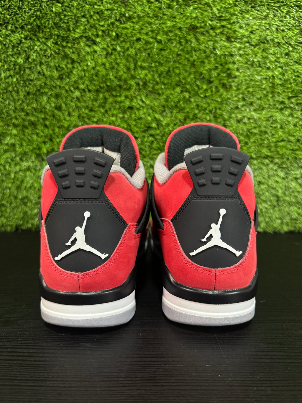 Jordan 4 Retro Toro Bravo (2026)