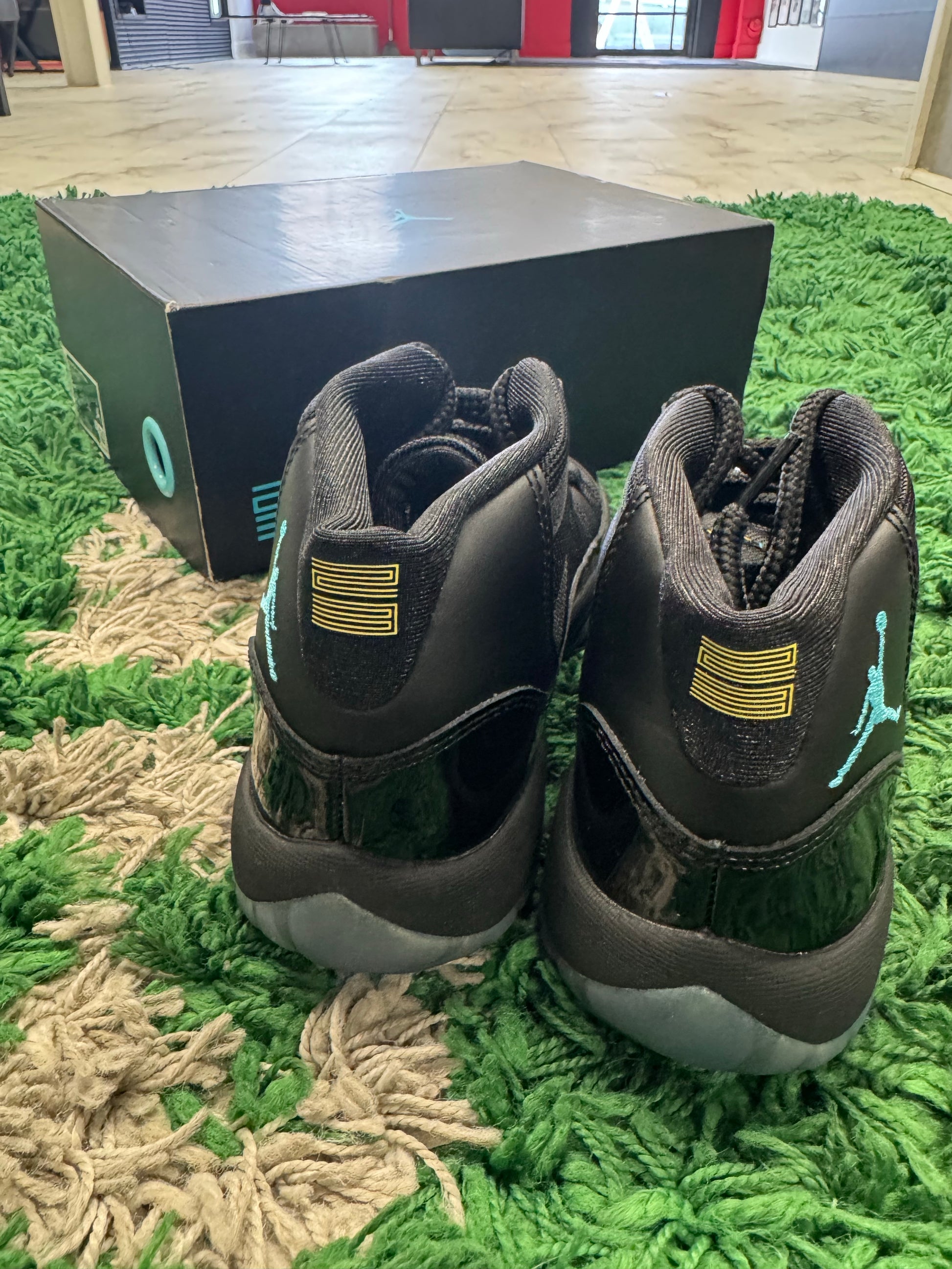 Jordan retro 11 gamma blue