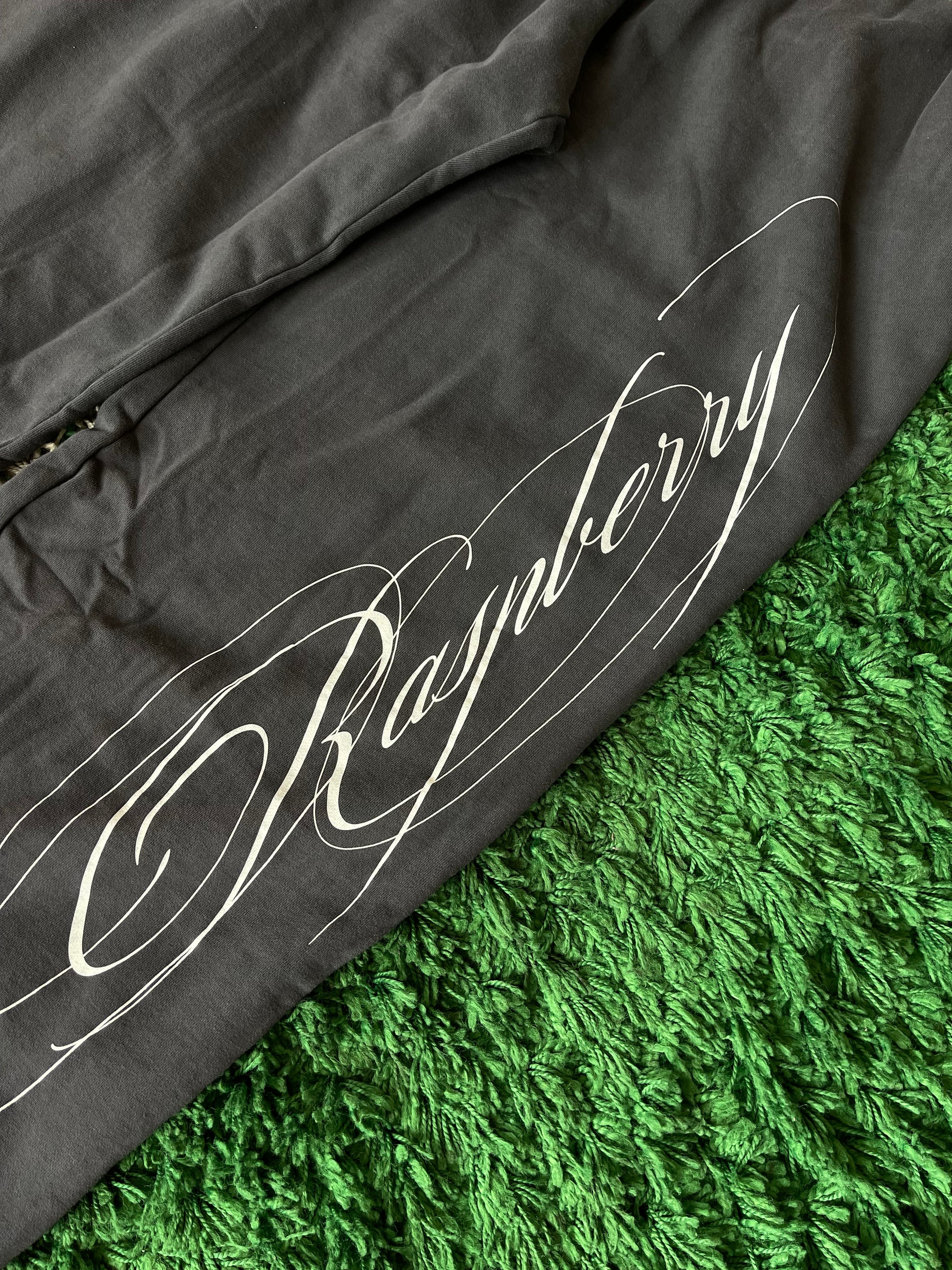 GV Gallery Calligraphy Sweats