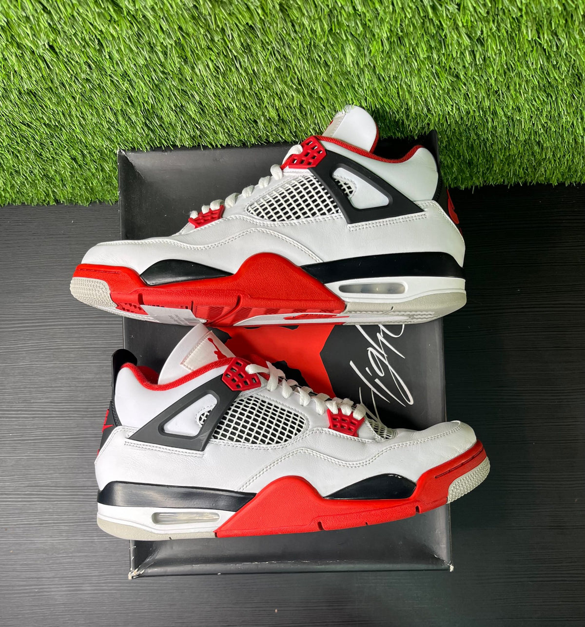 Jordan Retro 4 Fire red