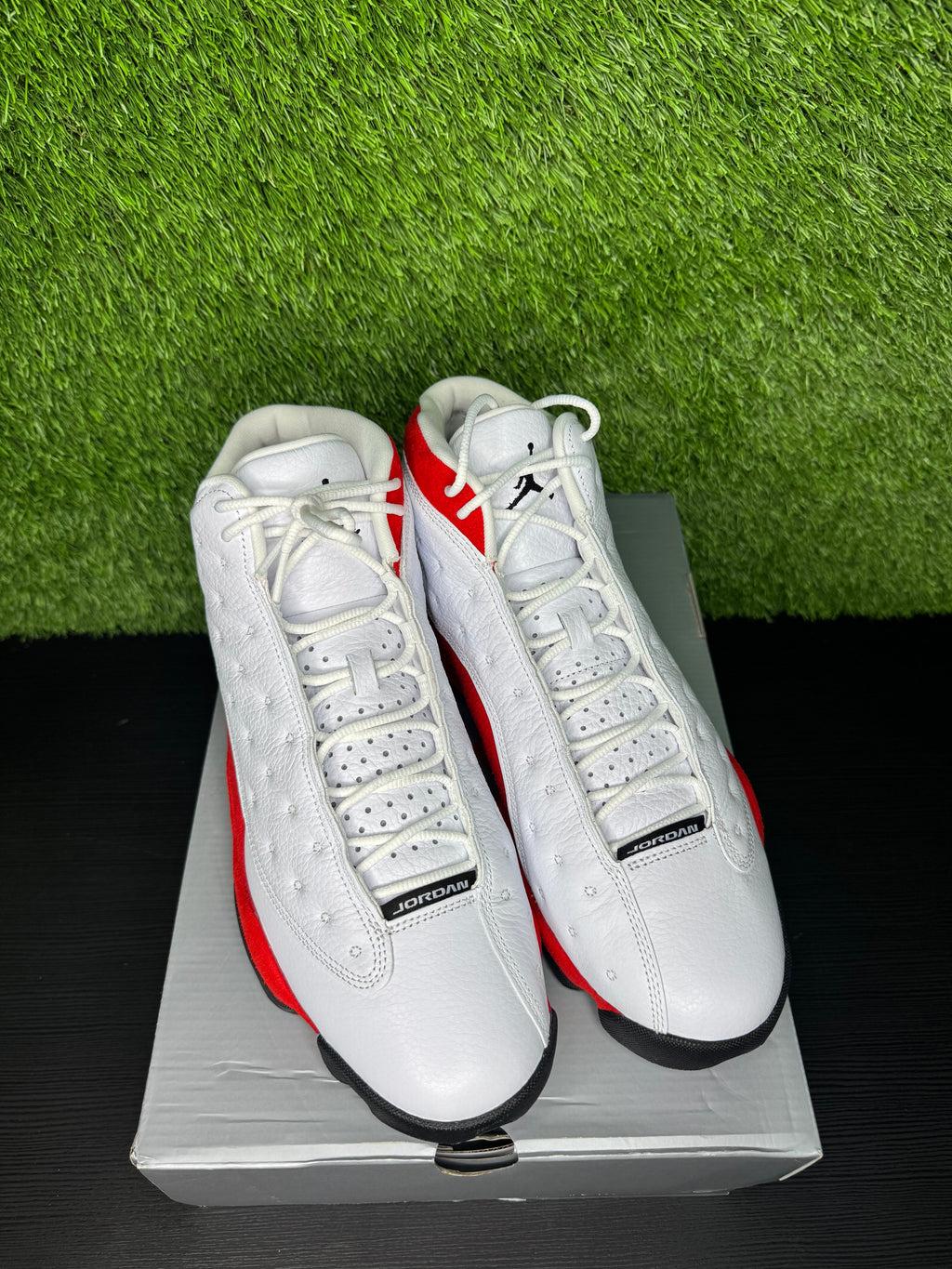 Jordan Retro 13 Cherry
