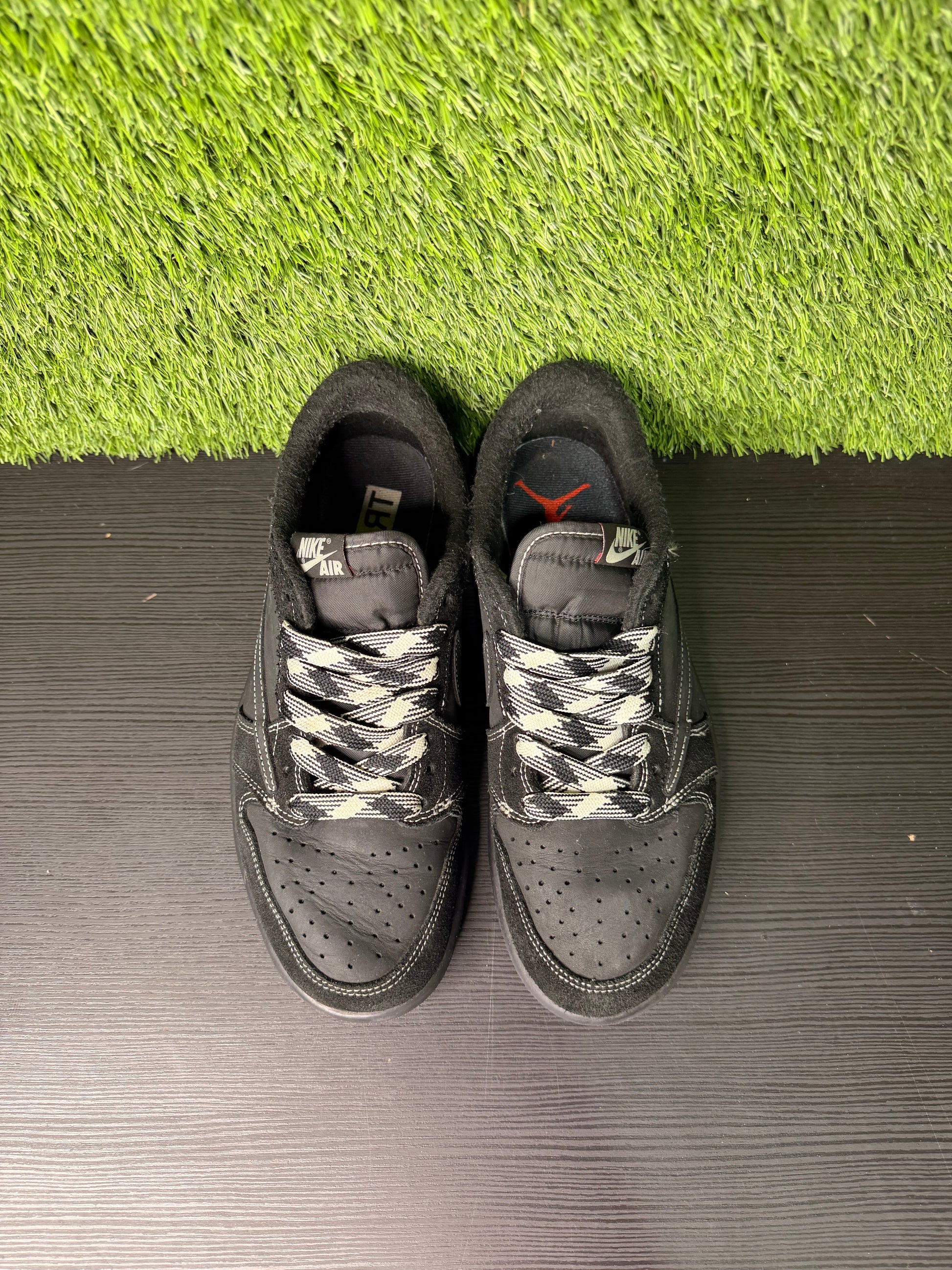Jordan 1 Retro Low OG SP Travis Scott Black Phantom