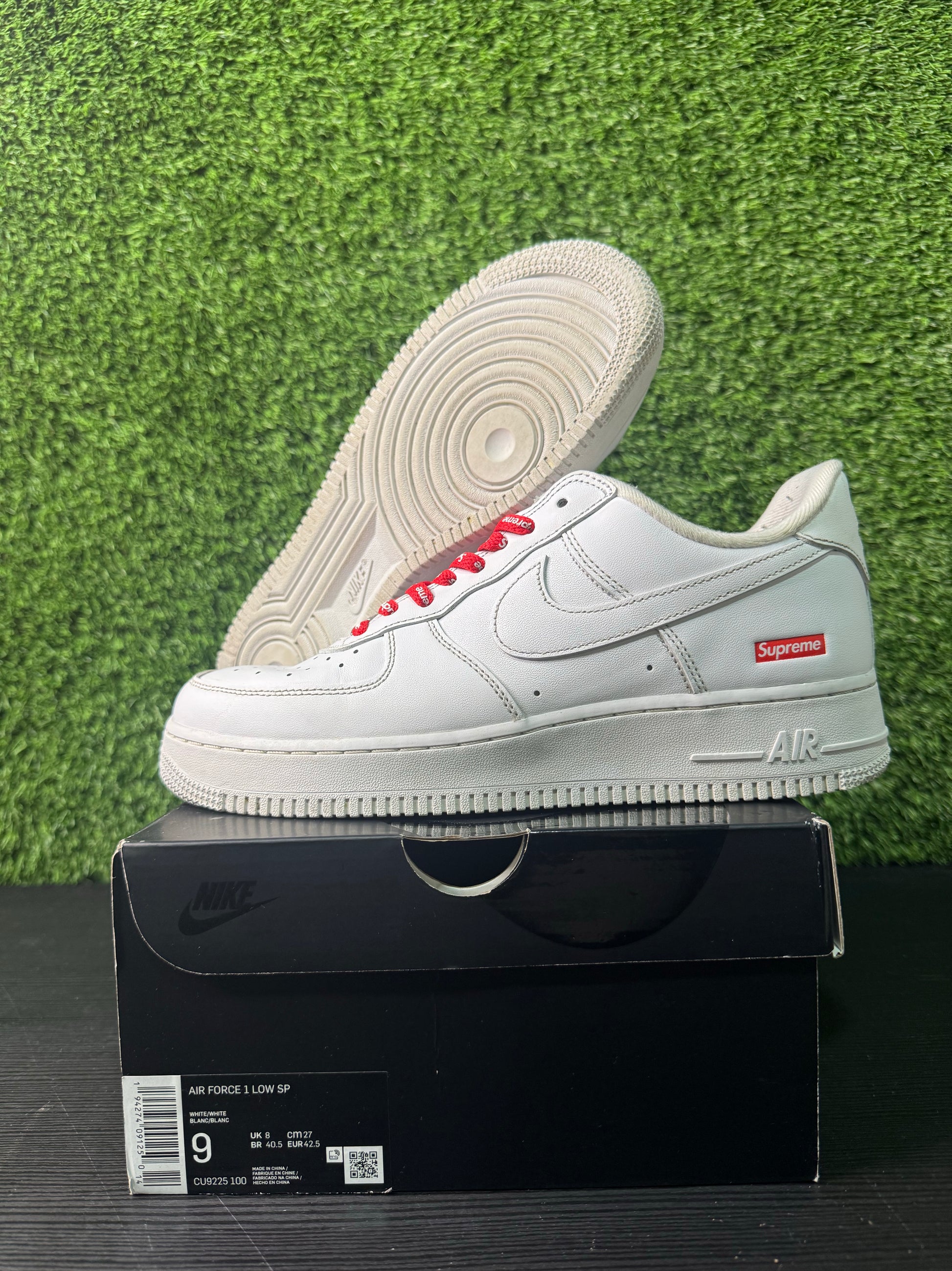 White supreme af1