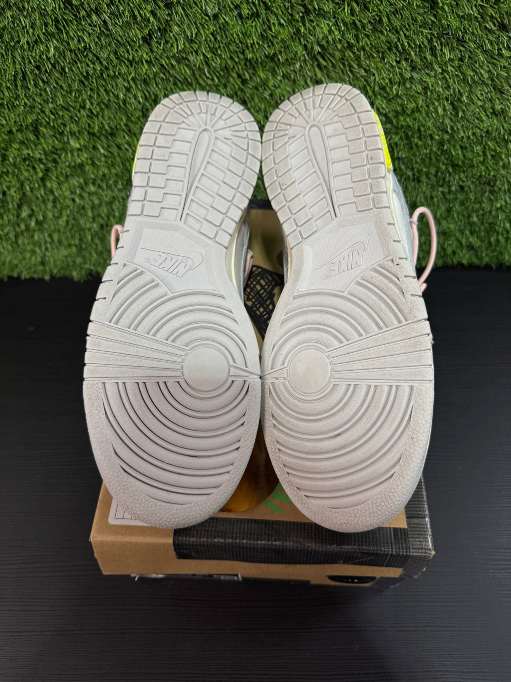 Nike Dunk Low Off-White Lot 24