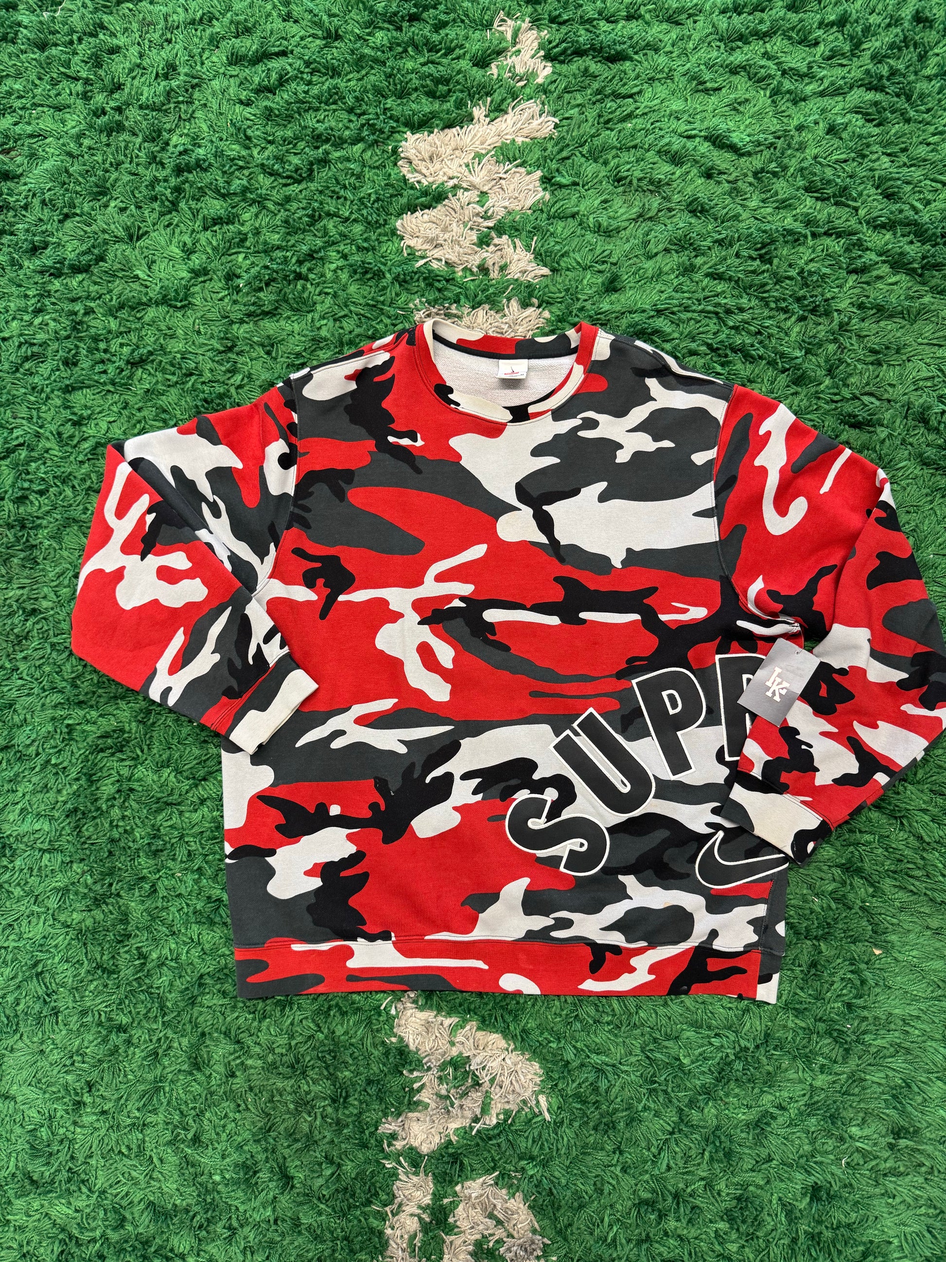 Supreme x Nike Arc Crewneck Red