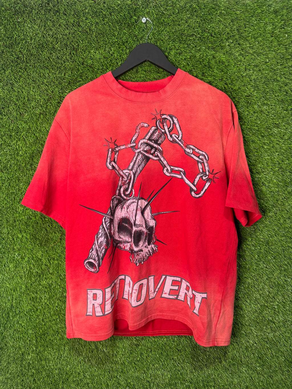 Retrovert red skull tee