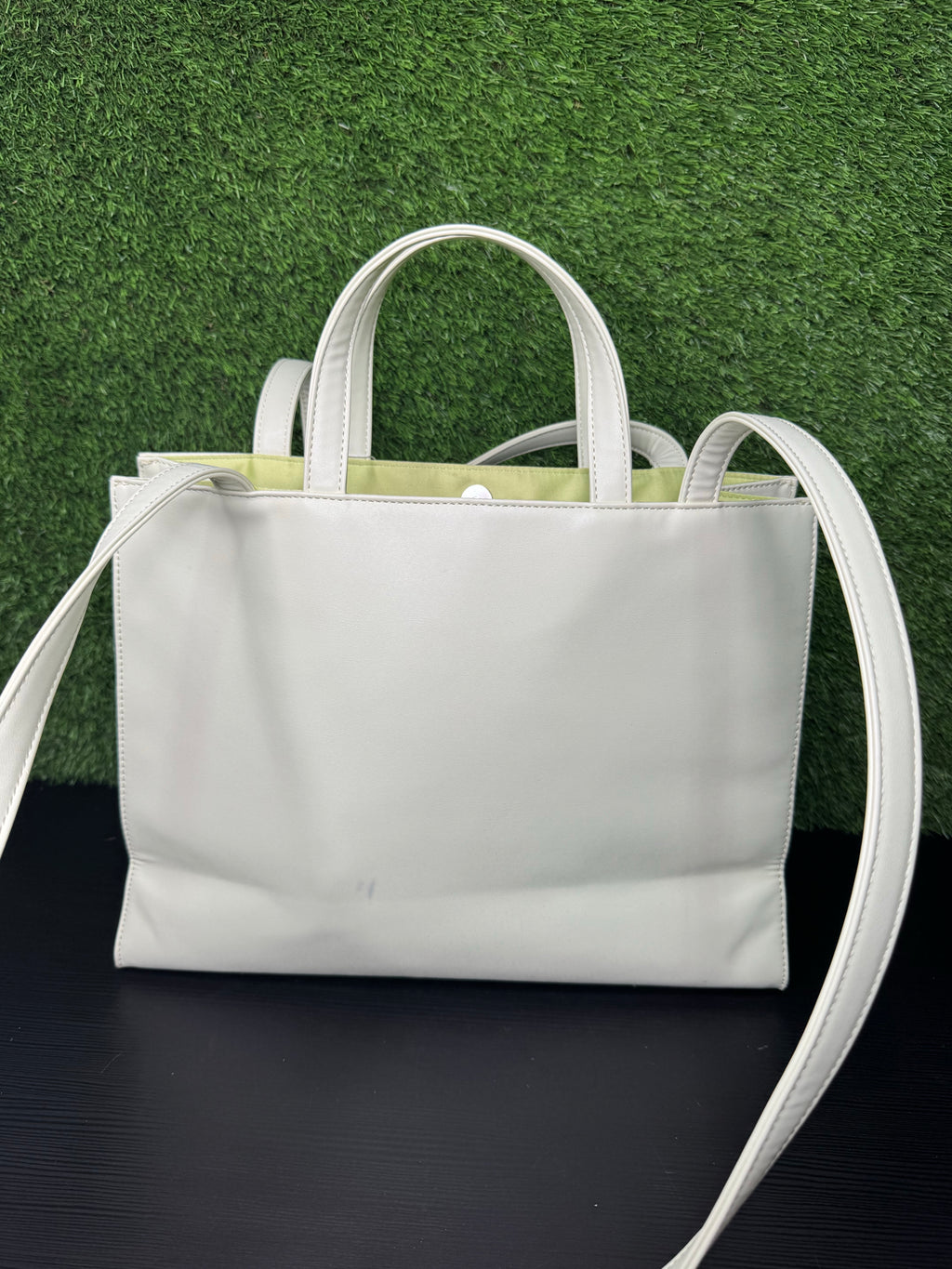 Telfar Light mint medium