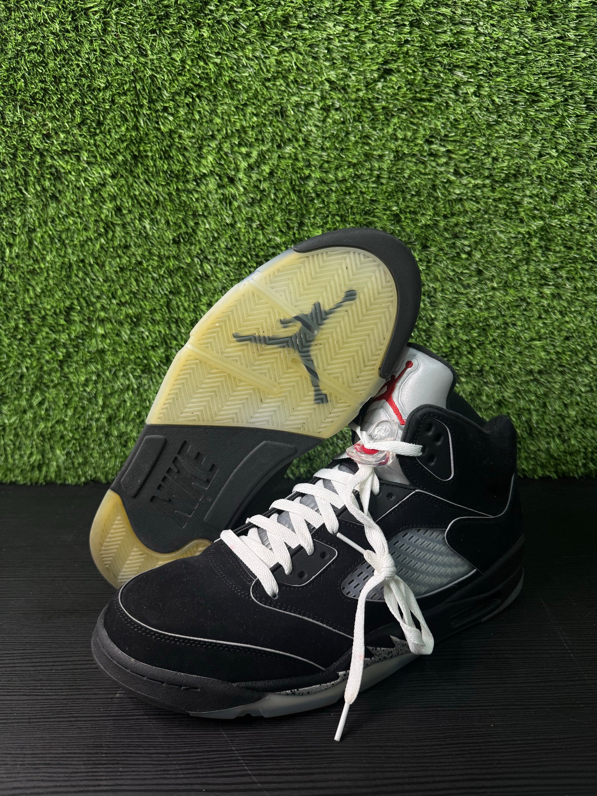 Jordan 5 Retro OG Black Metallic Reimagined