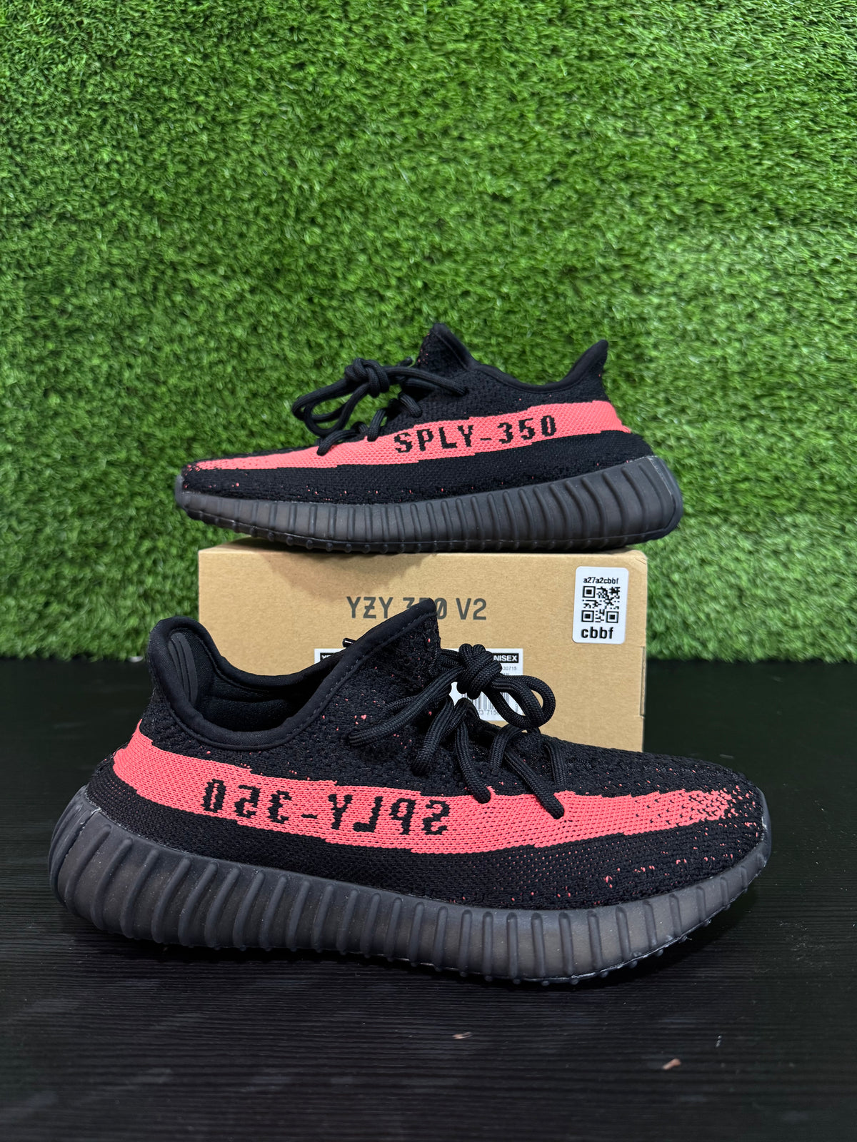 adidas Yeezy Boost 350 V2 Core Black Red