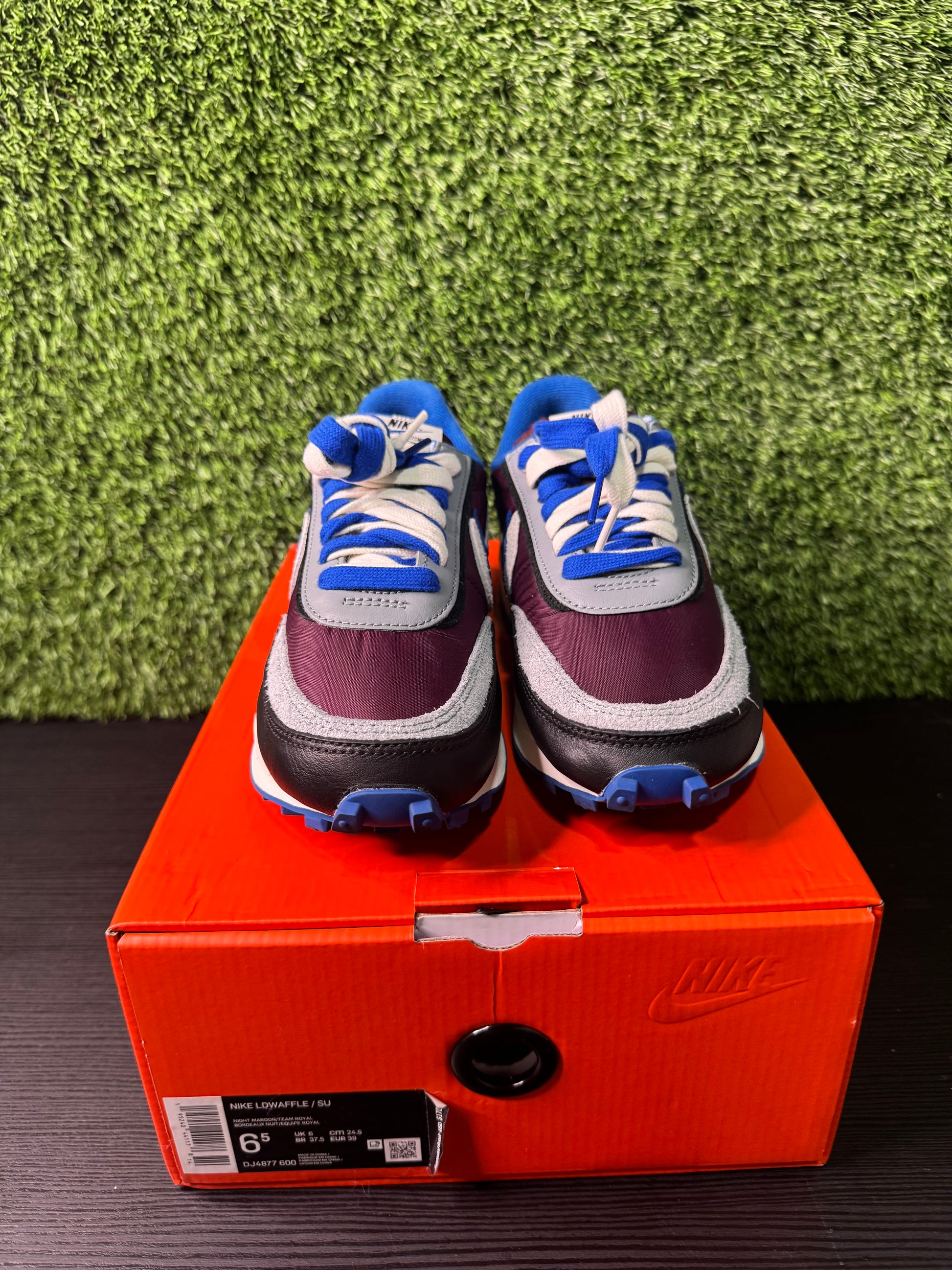 Nike LD Waffle Sacai Undercover Maroon