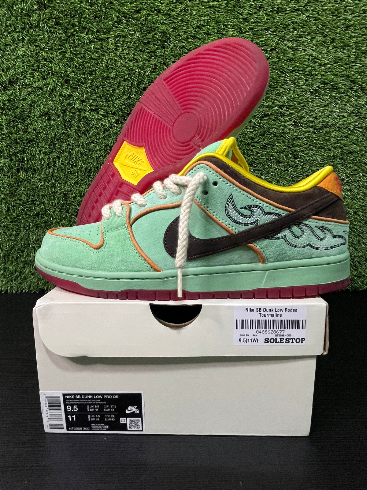 Nike SB Dunk Low Rodeo Tourmaline