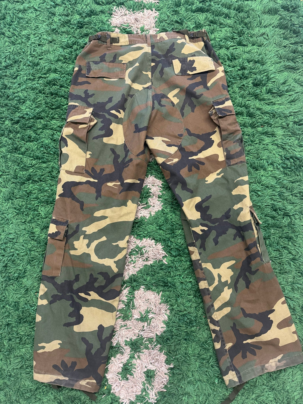 GV Gallery Raspberry Hills Camo Cargo Pants Green