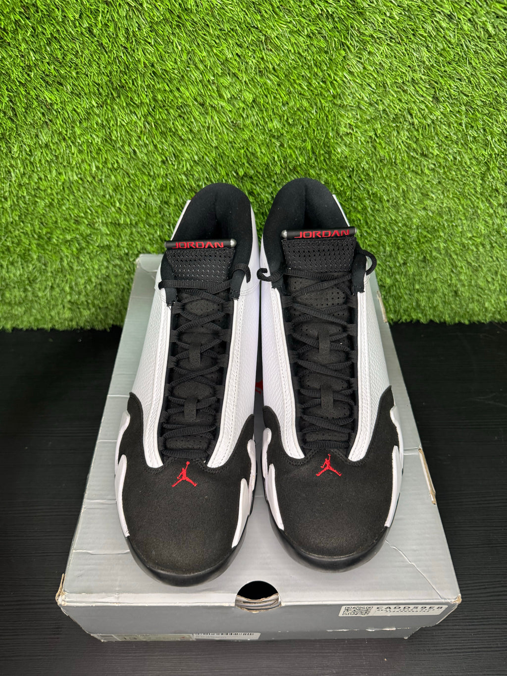 Jordan 14 Retro Black Toe (2024)