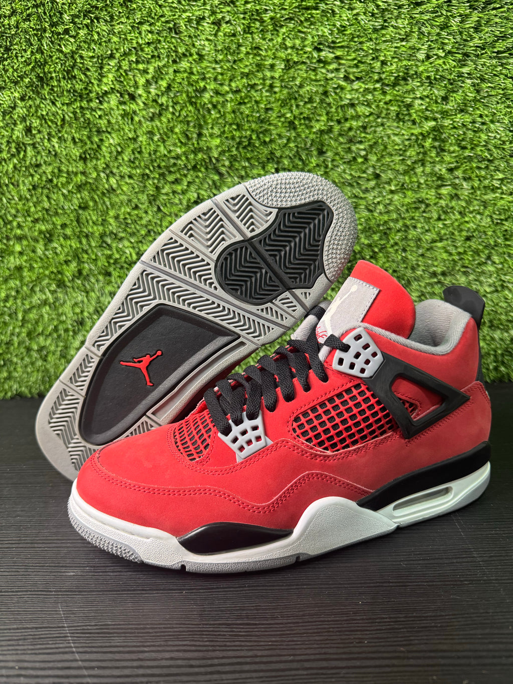 Jordan 4 Retro Toro Bravo (2026)