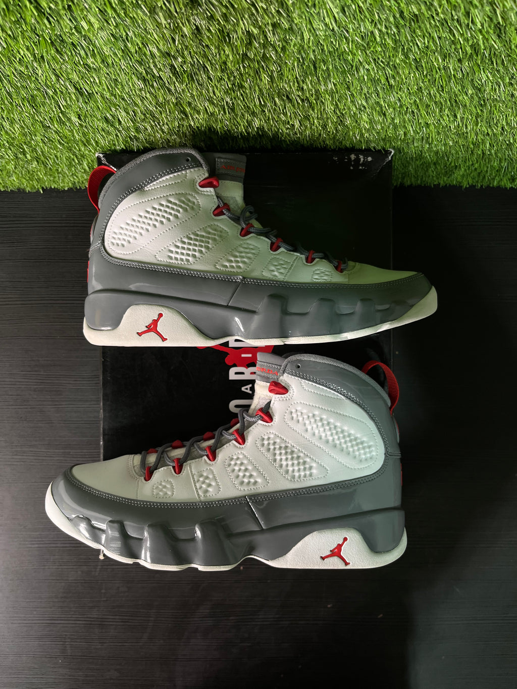 Jrdan 9 retro fire red