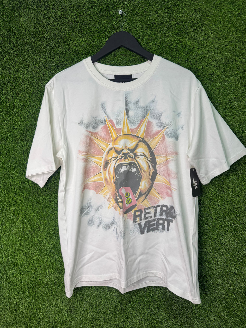 Retrovert never been normal (white)